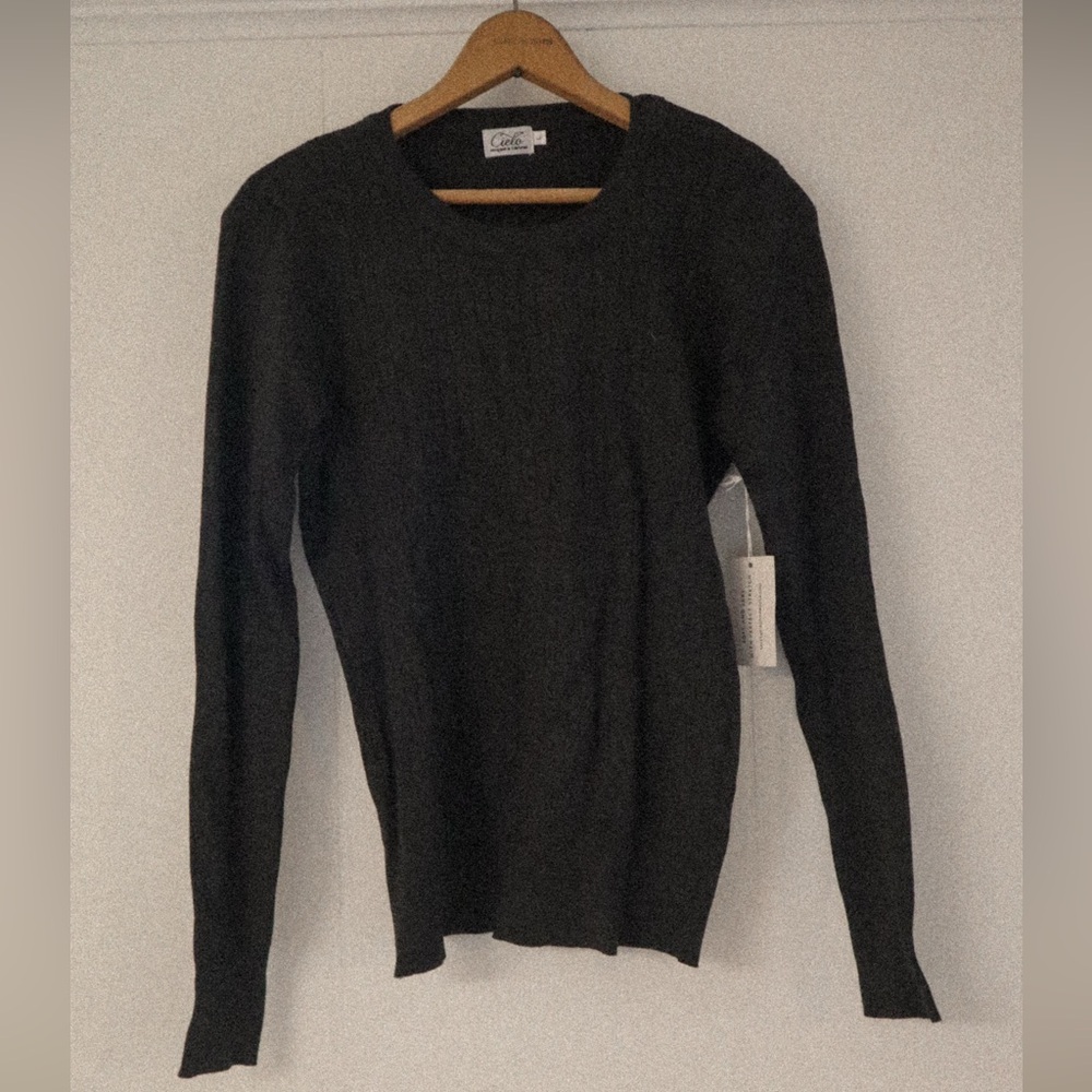 Cielo Black Crew Neck Sweater